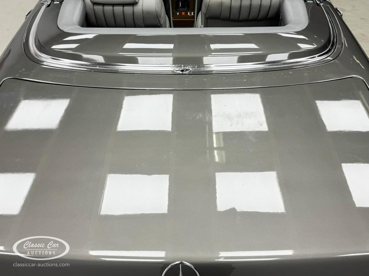 1982 Mercedes - Benz 380SL