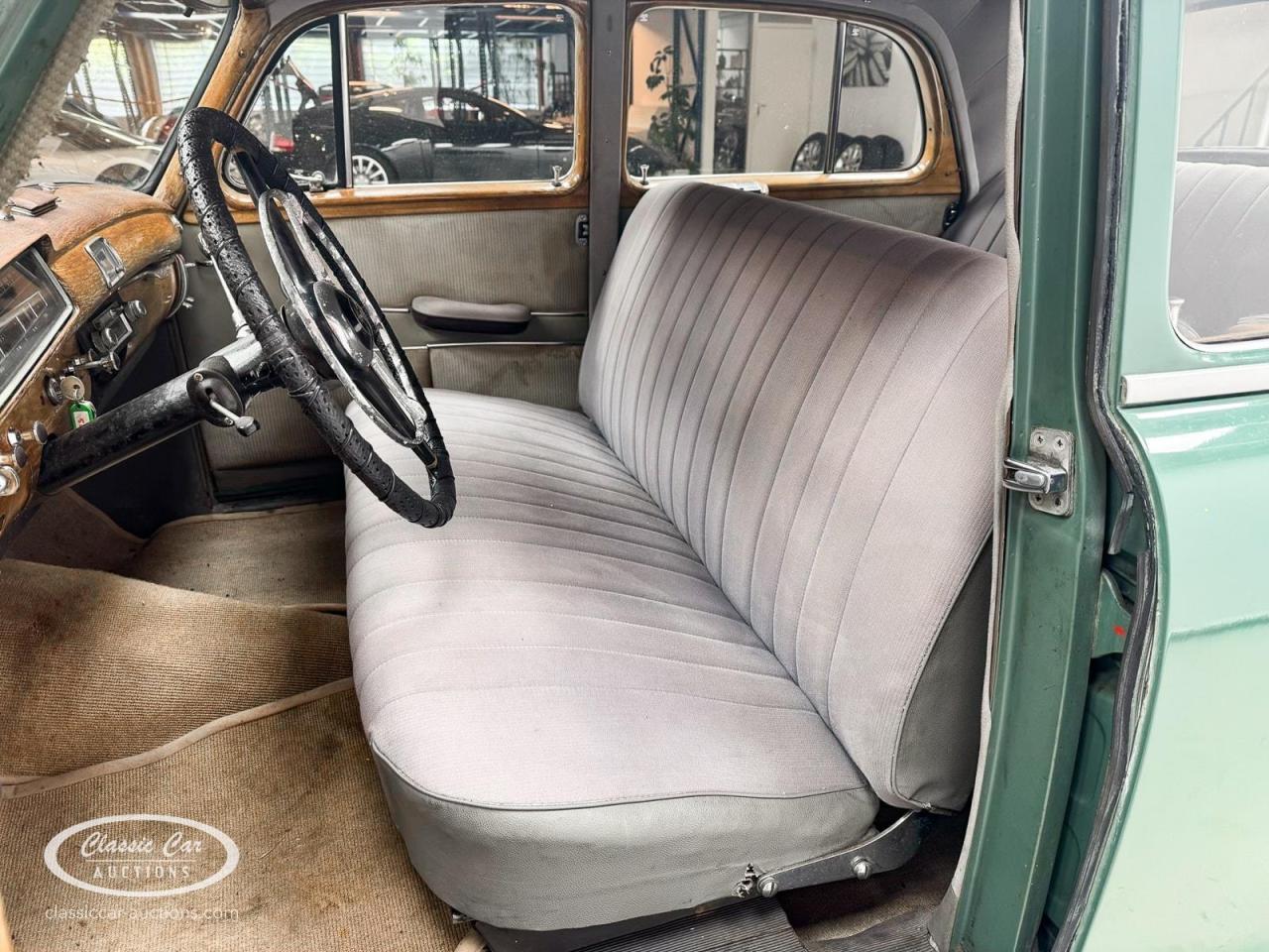 1959 Mercedes - Benz 220S