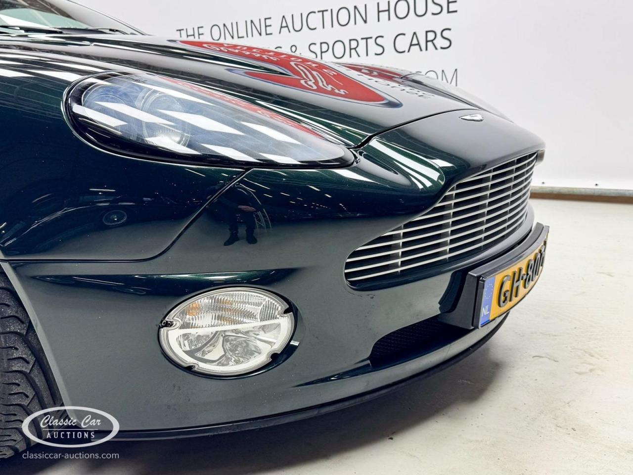 2003 Aston Martin Vanquish