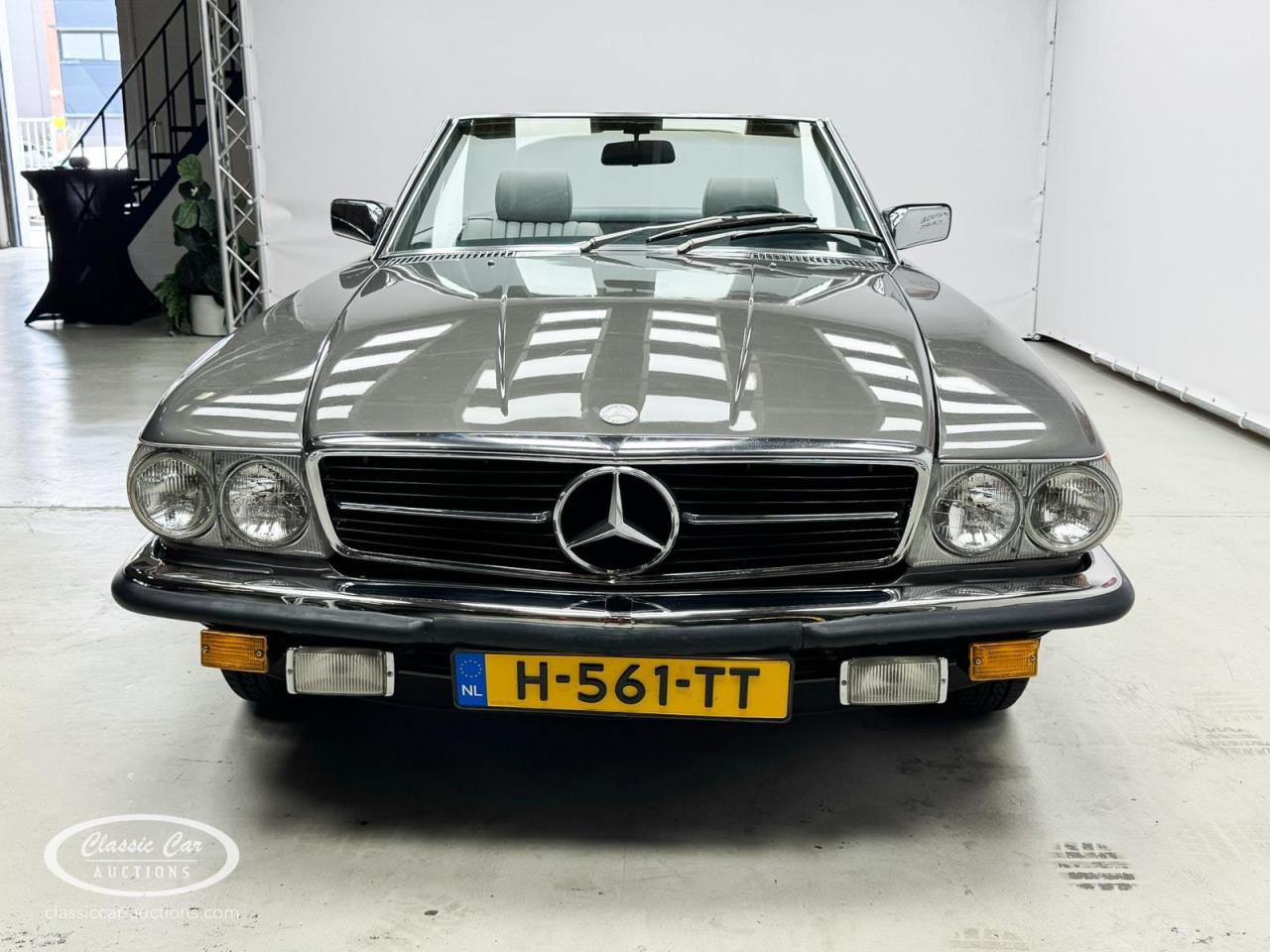 1982 Mercedes - Benz 380
