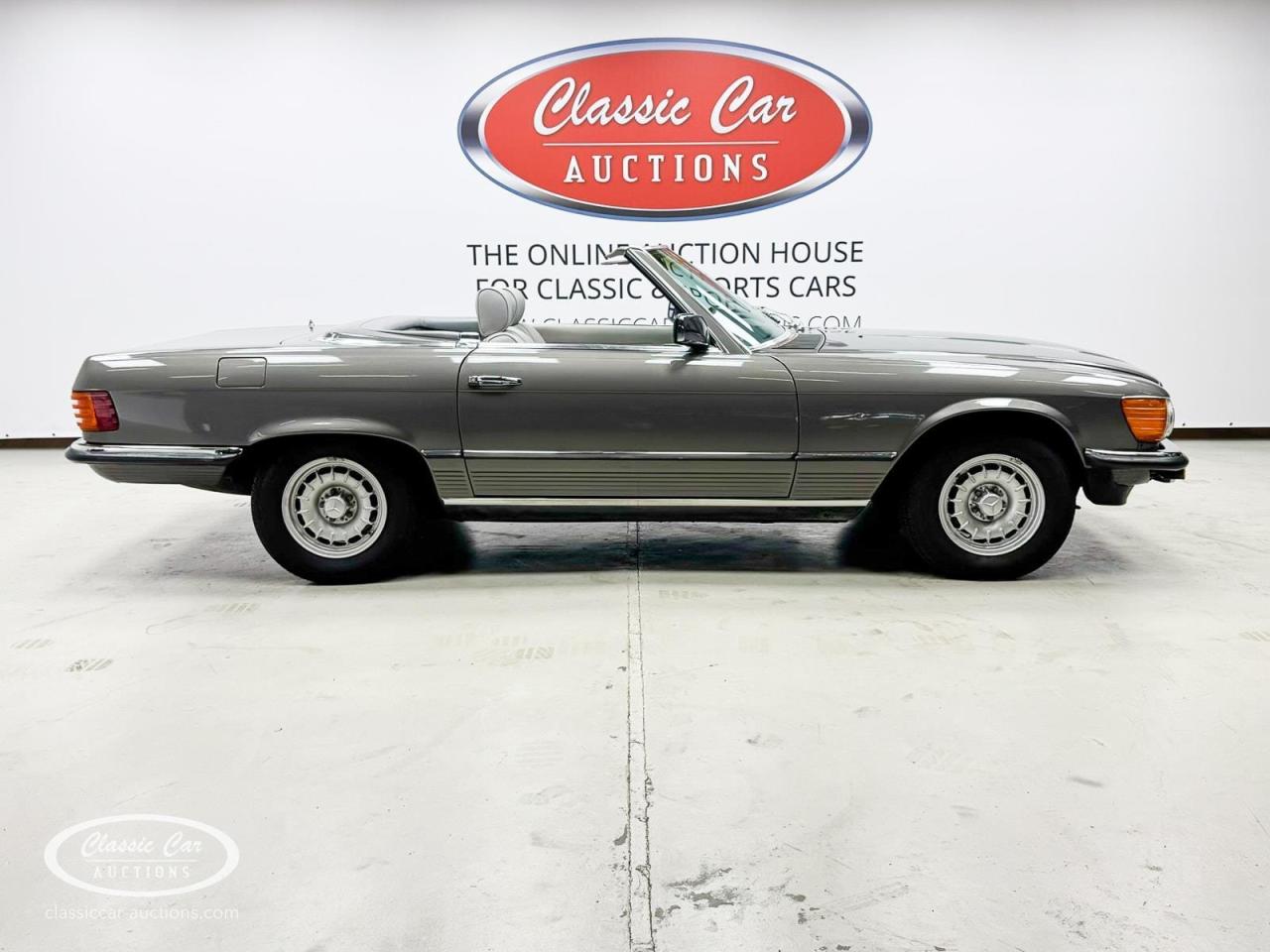 1982 Mercedes - Benz 380