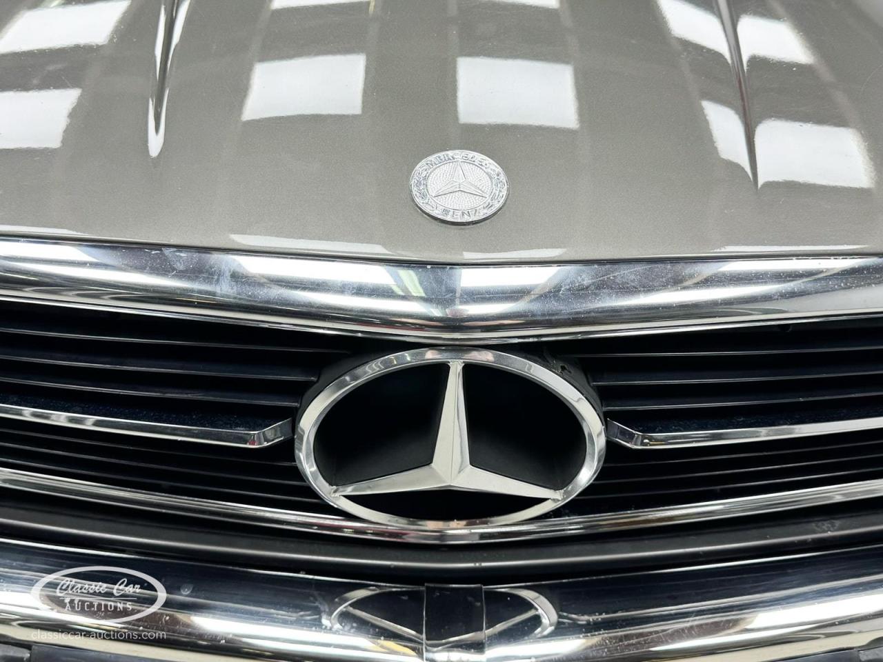 1982 Mercedes - Benz 380