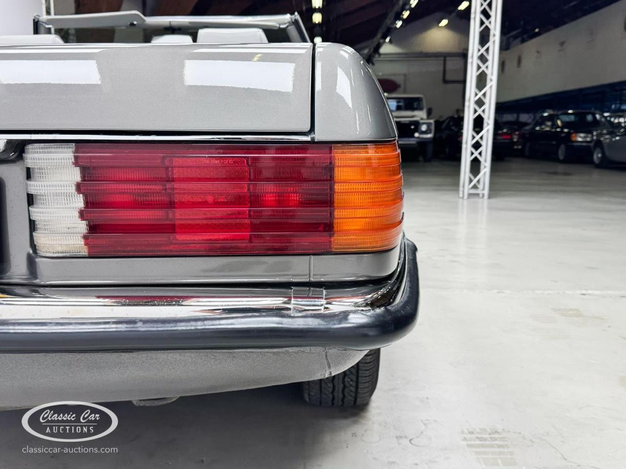1982 Mercedes - Benz 380