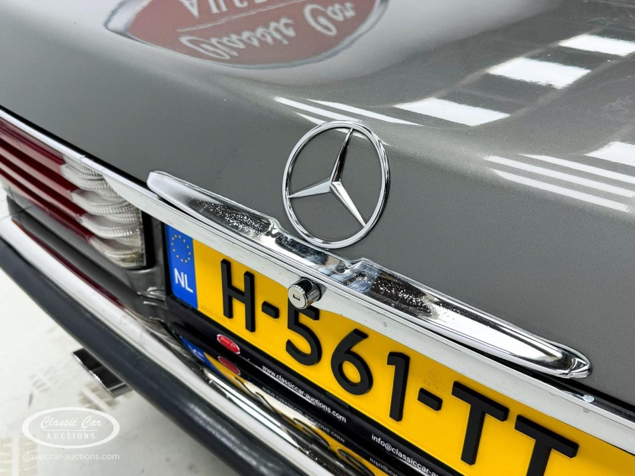 1982 Mercedes - Benz 380