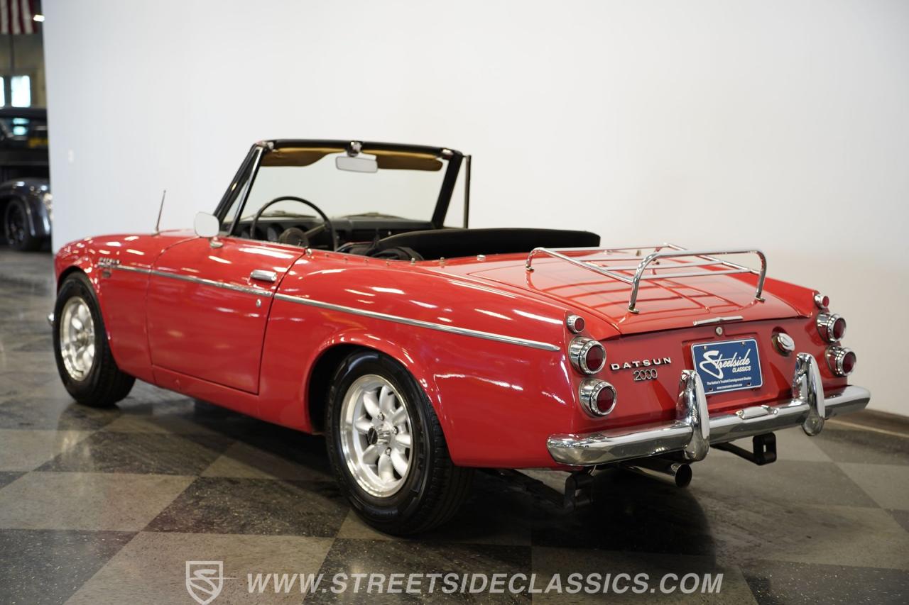 1969 Datsun 2000