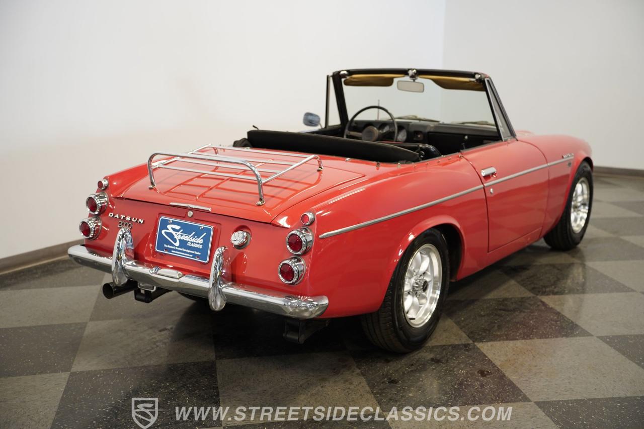 1969 Datsun 2000
