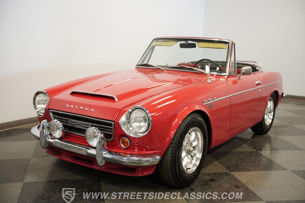 1969 Datsun 2000