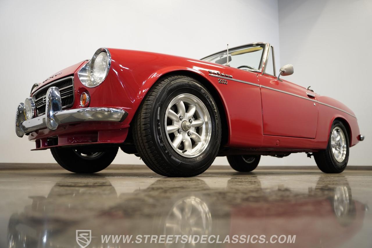 1969 Datsun 2000
