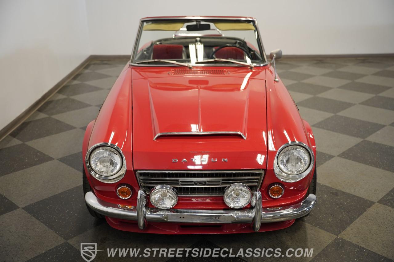 1969 Datsun 2000