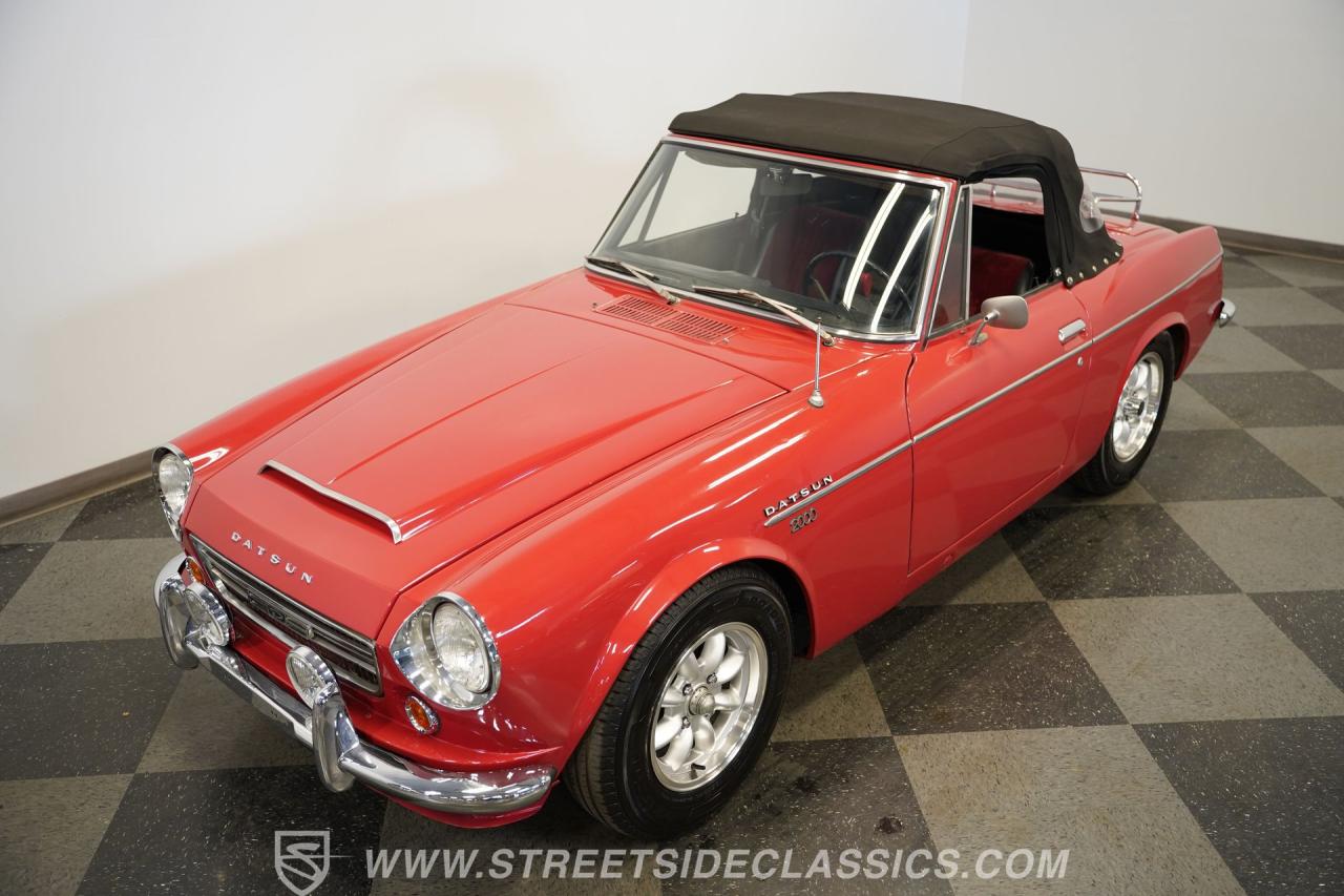 1969 Datsun 2000