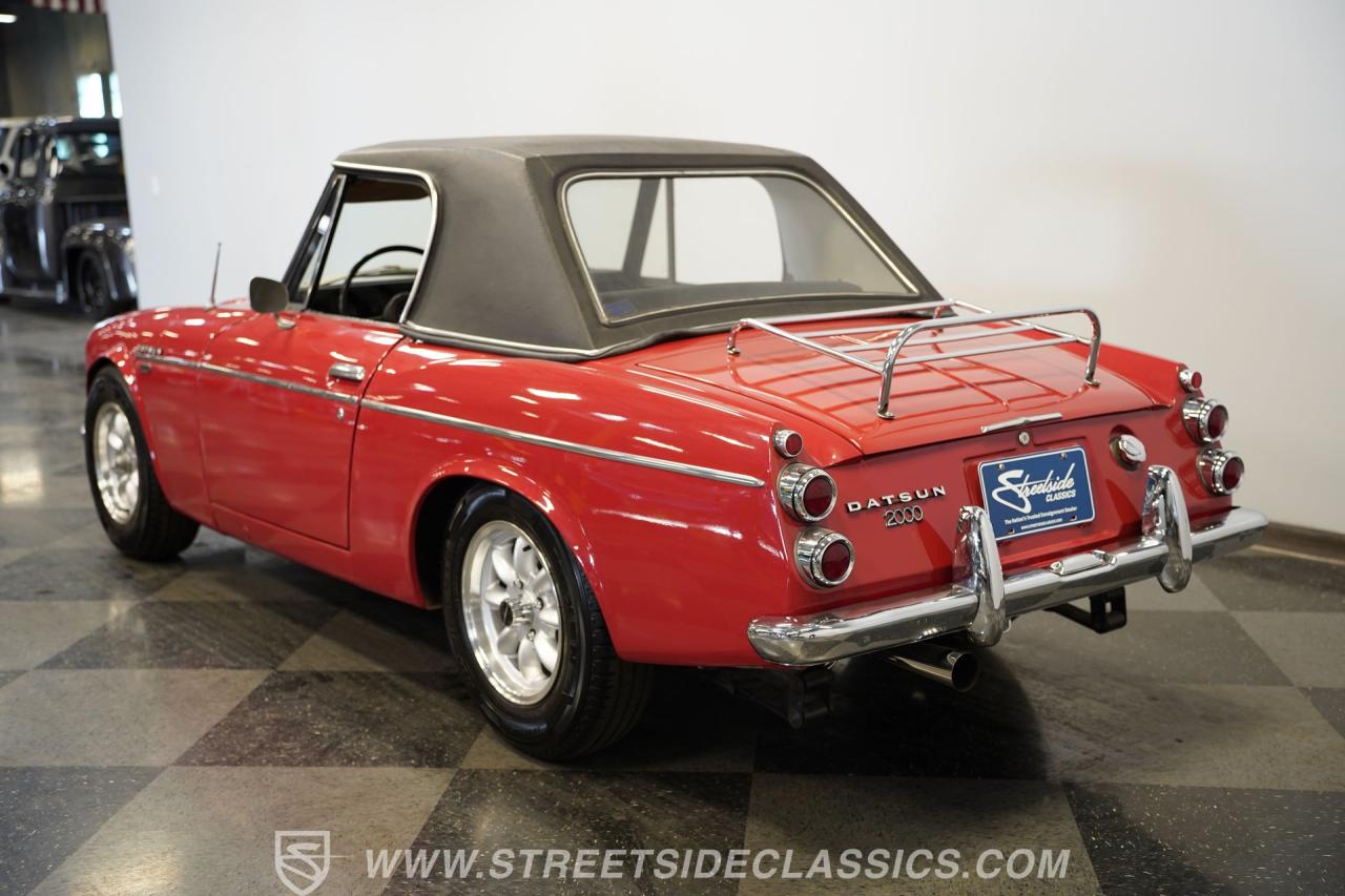 1969 Datsun 2000