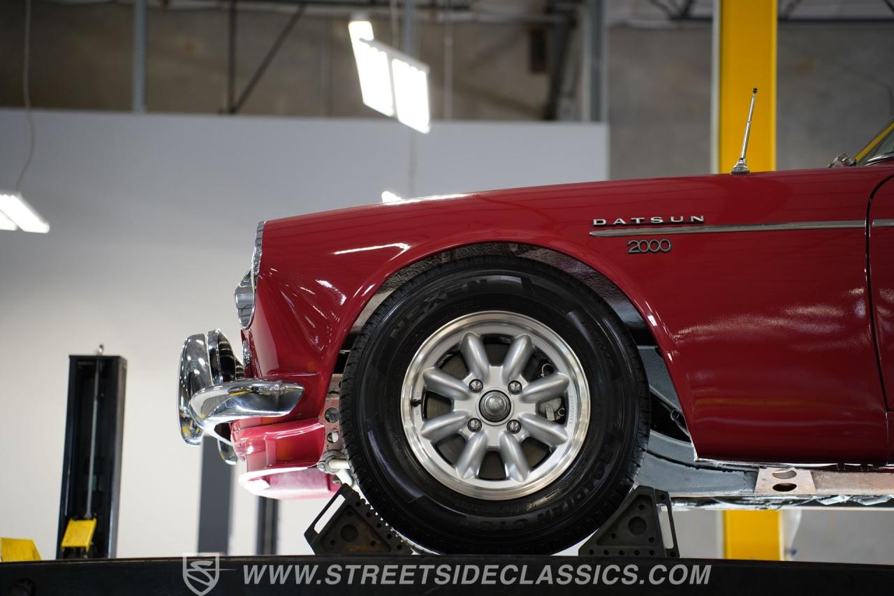 1969 Datsun 2000