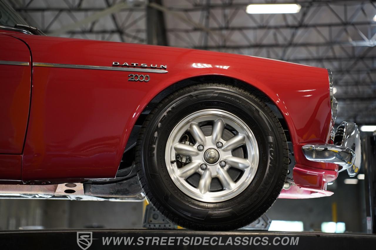 1969 Datsun 2000