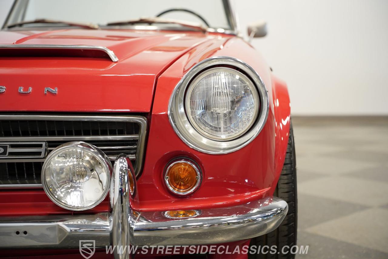 1969 Datsun 2000