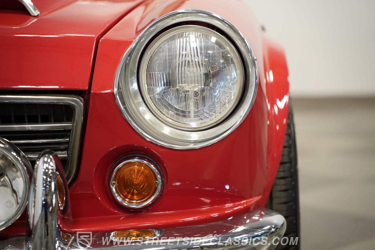 1969 Datsun 2000