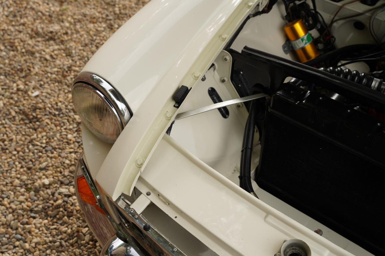 1966 MG B MkI Roadster &ldquo;The steel-dash&rdquo;