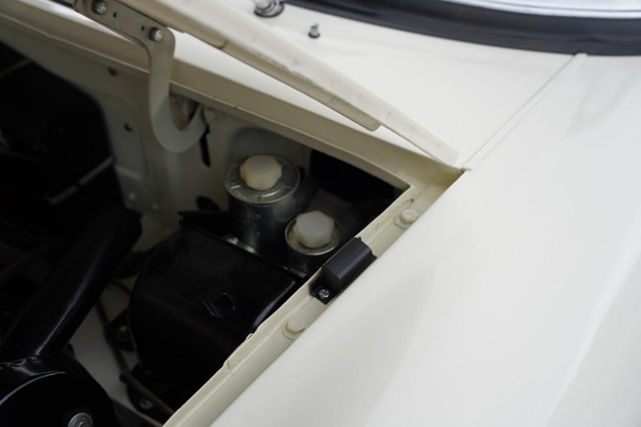 1966 MG B MkI Roadster &ldquo;The steel-dash&rdquo;