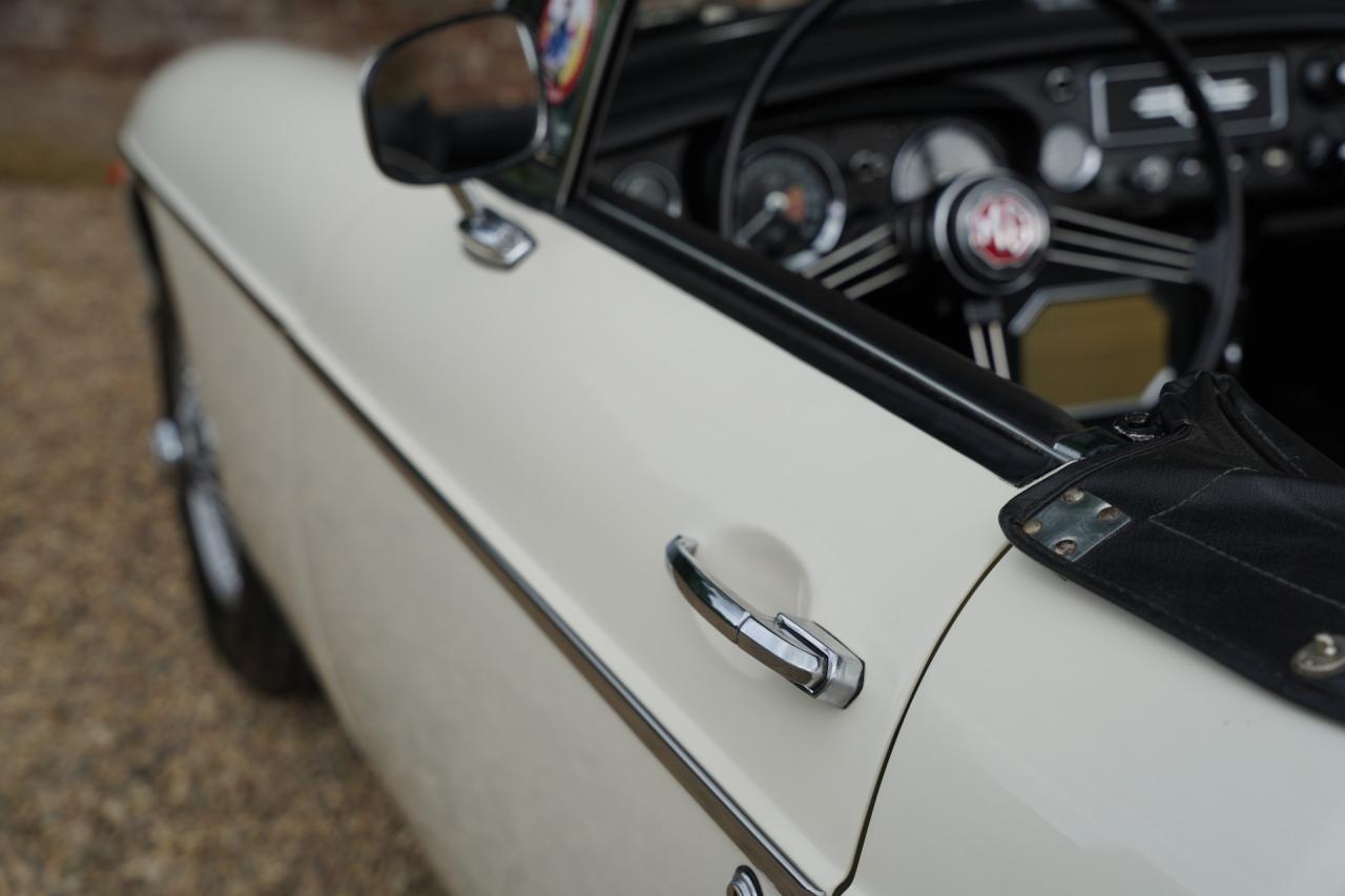1966 MG B MkI Roadster &ldquo;The steel-dash&rdquo;