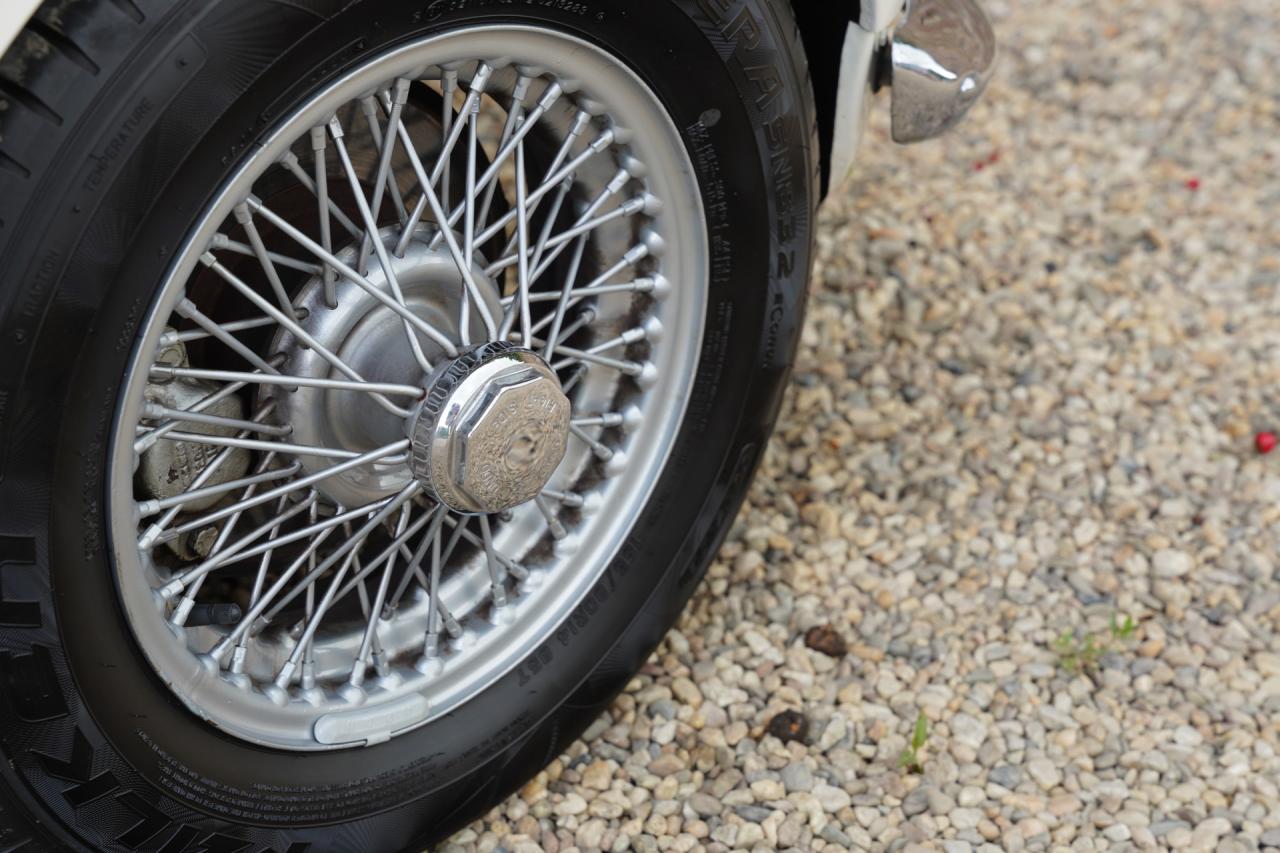 1966 MG B MkI Roadster &ldquo;The steel-dash&rdquo;