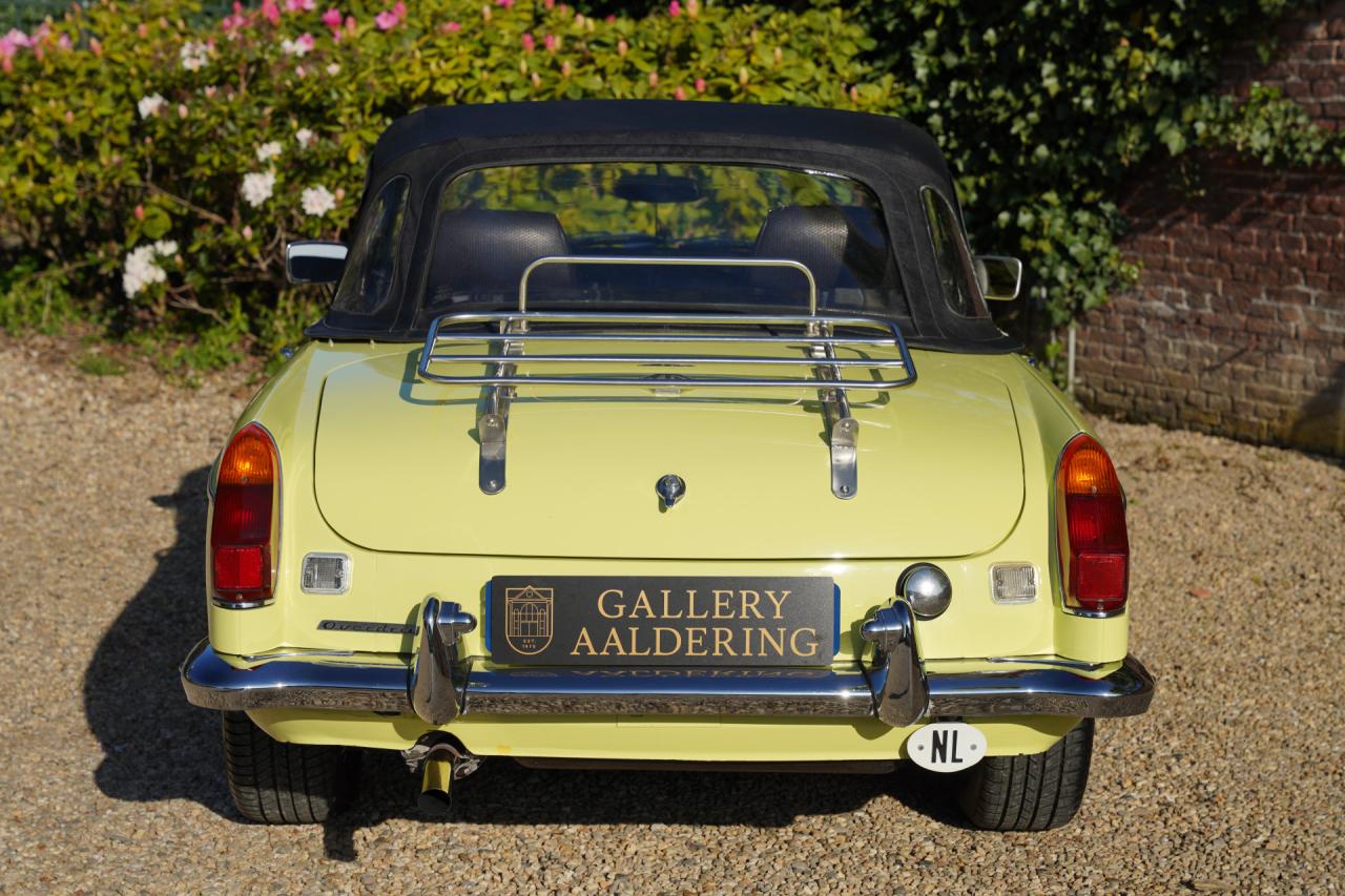1977 MG B Roadster Overdrive