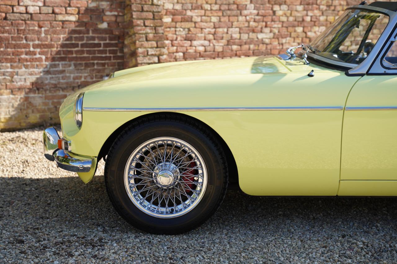 1977 MG B Roadster Overdrive