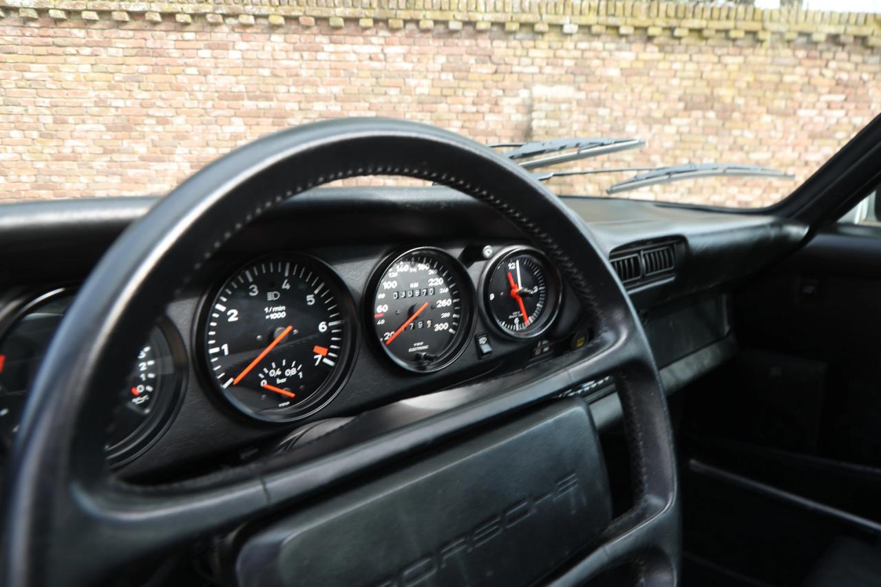 1983 Porsche 930 3.3 Turbo &ldquo;Equipped with Sonderwunsch options&rdquo;