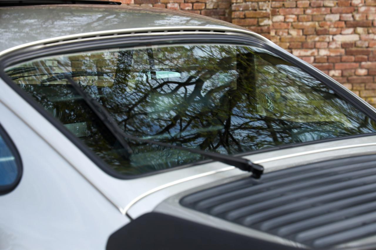 1983 Porsche 930 3.3 Turbo &ldquo;Equipped with Sonderwunsch options&rdquo;