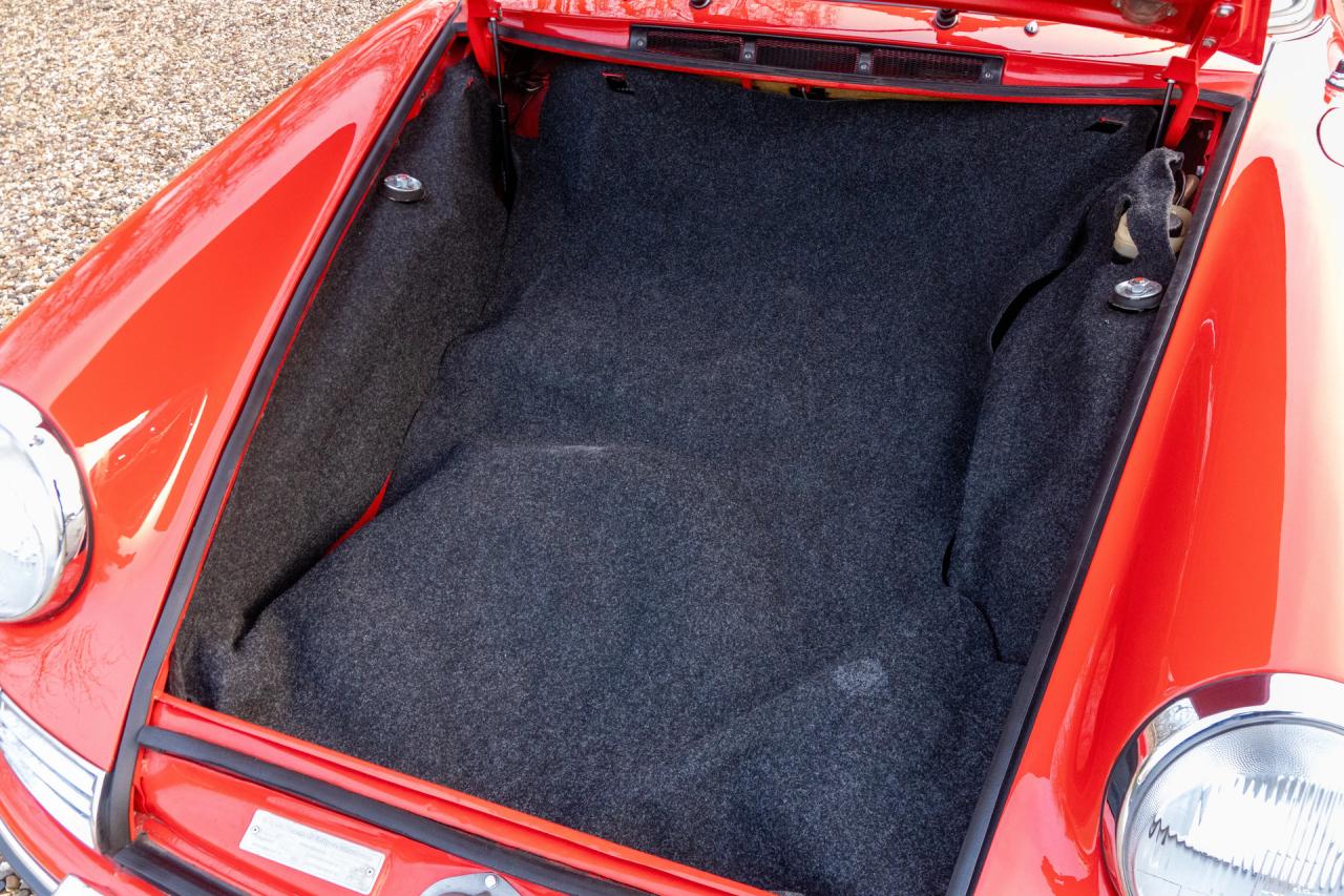 1968 Porsche 912 Coupe SWB &ldquo;5-gauge dashboard&rdquo;