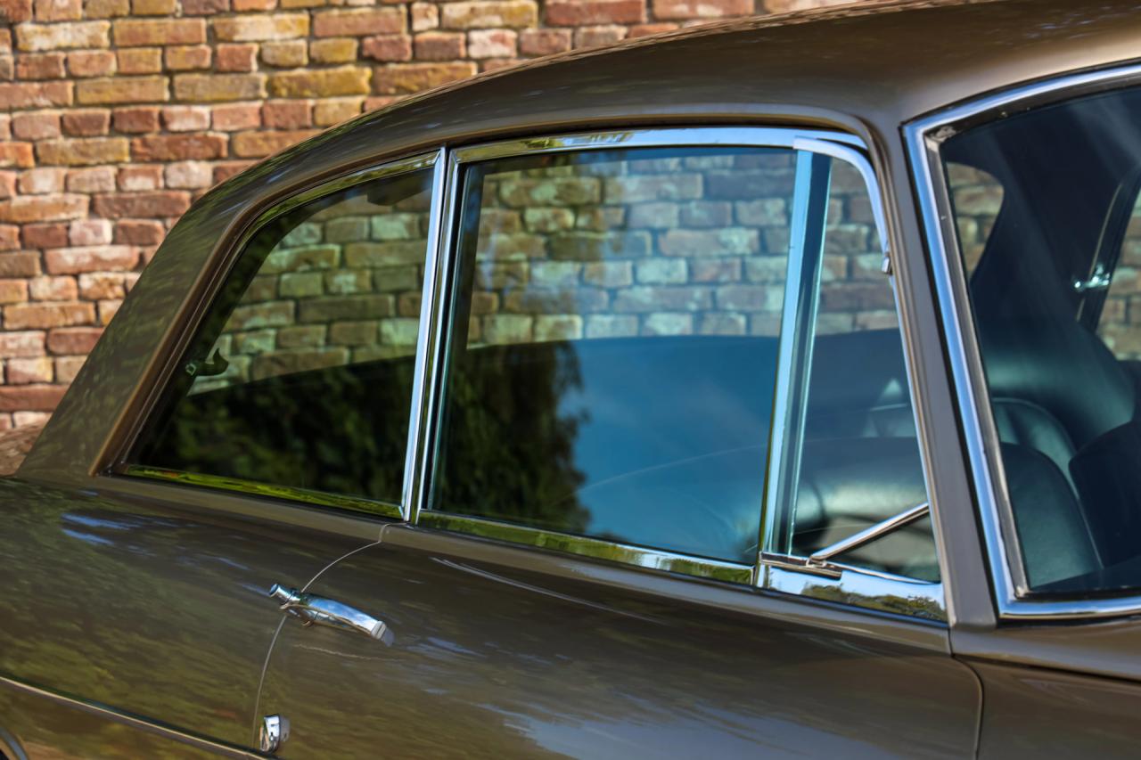 1965 Rolls - Royce Mulliner Parkward Silver Cloud III Coupe &ldquo;Chinese Eye with grandeur&rdquo;