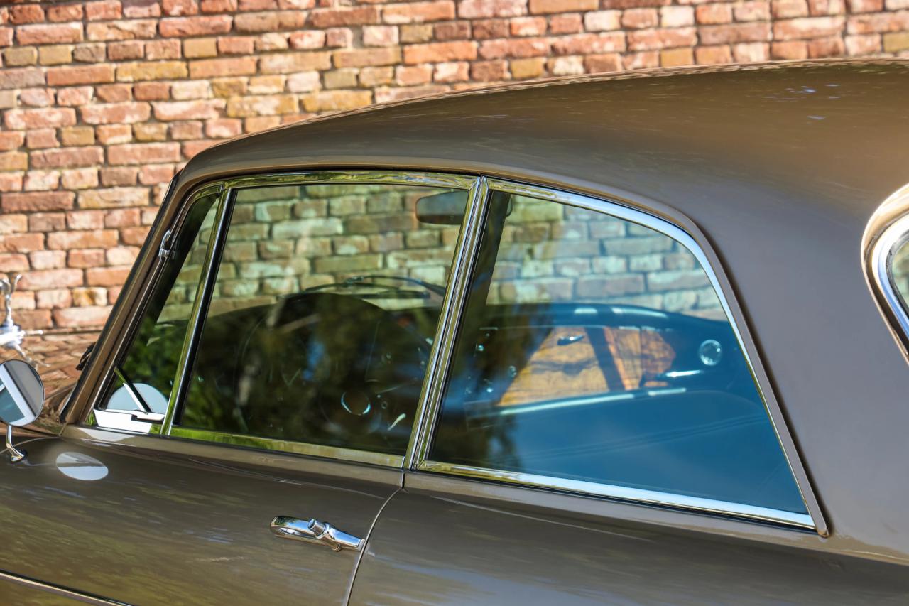 1965 Rolls - Royce Mulliner Parkward Silver Cloud III Coupe &ldquo;Chinese Eye with grandeur&rdquo;