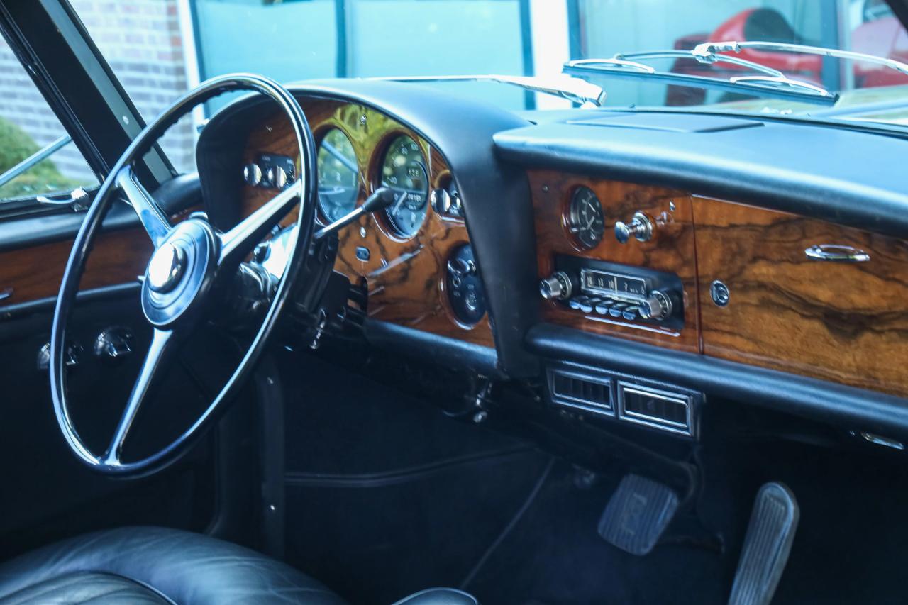 1965 Rolls - Royce Mulliner Parkward Silver Cloud III Coupe &ldquo;Chinese Eye with grandeur&rdquo;