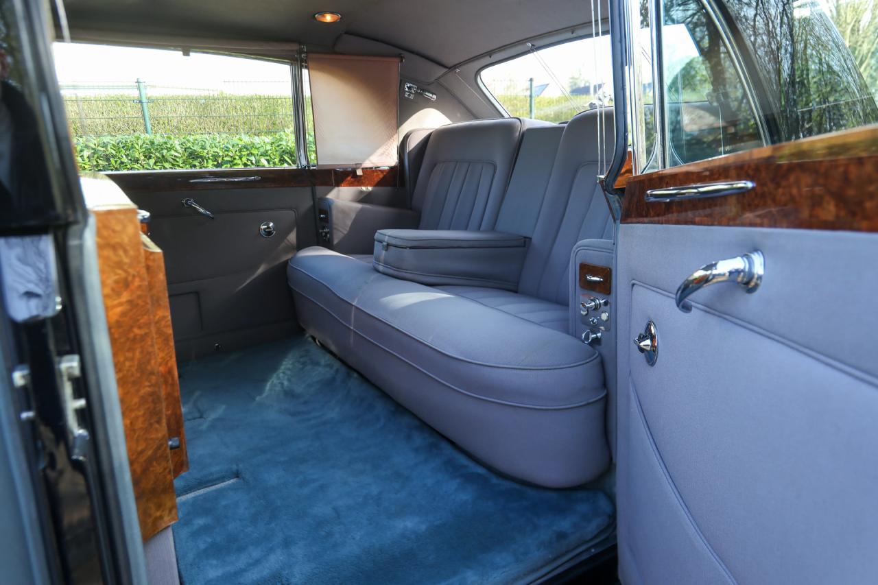 1962 Rolls - Royce Phantom V by James Young &ldquo;The Paris Salon-Porte de Versailles&rdquo;
