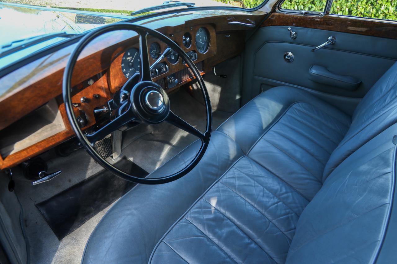 1962 Rolls - Royce Phantom V by James Young &ldquo;The Paris Salon-Porte de Versailles&rdquo;