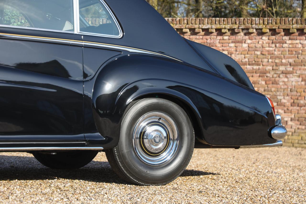 1962 Rolls - Royce Phantom V by James Young &ldquo;The Paris Salon-Porte de Versailles&rdquo;