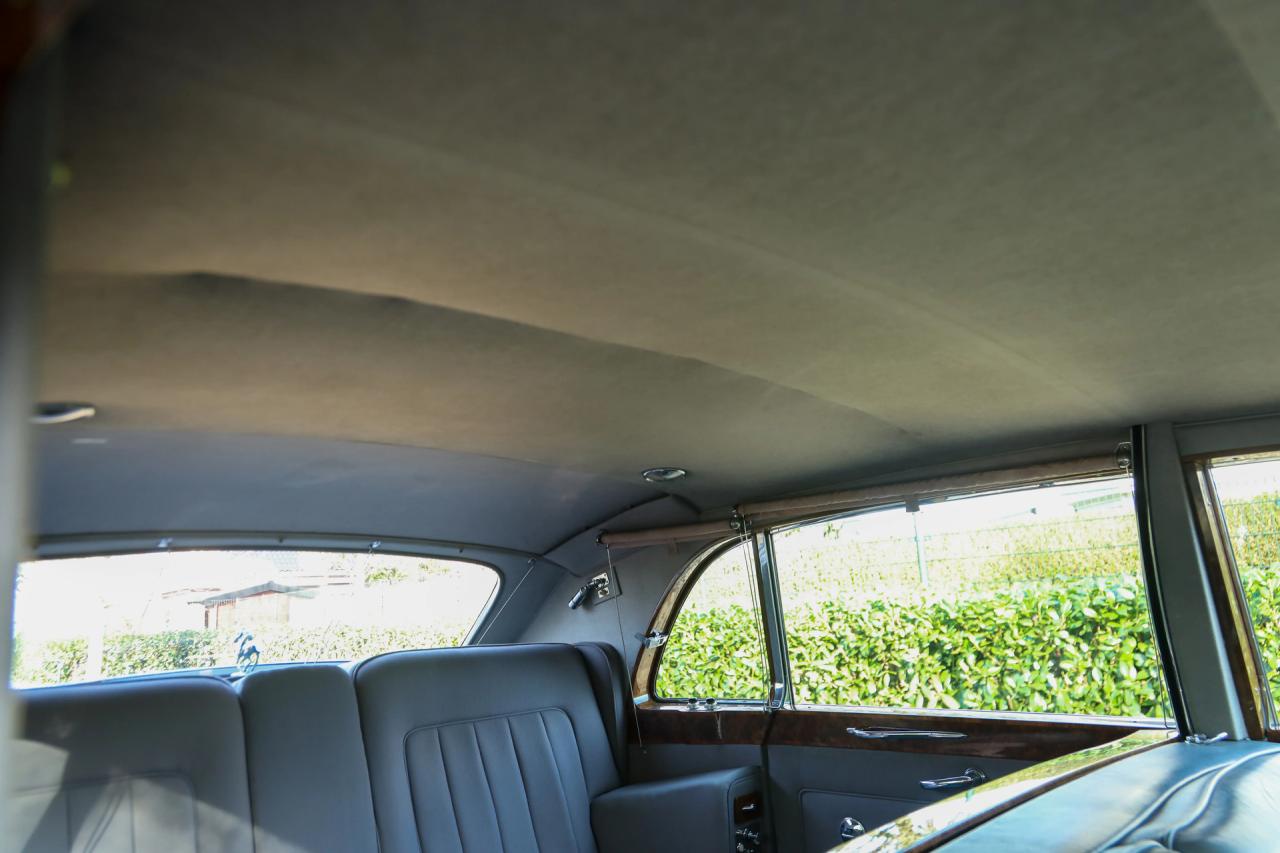 1962 Rolls - Royce Phantom V by James Young &ldquo;The Paris Salon-Porte de Versailles&rdquo;