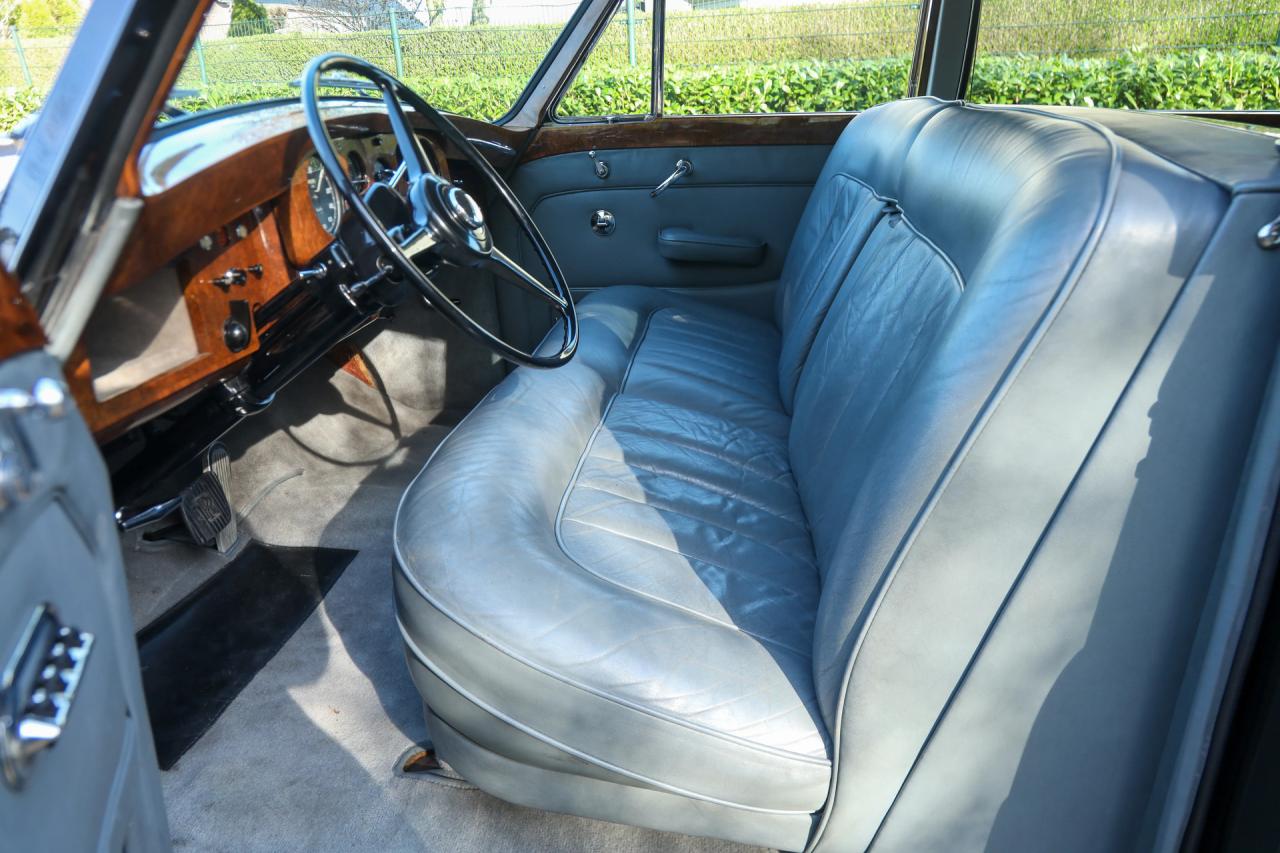 1962 Rolls - Royce Phantom V by James Young &ldquo;The Paris Salon-Porte de Versailles&rdquo;
