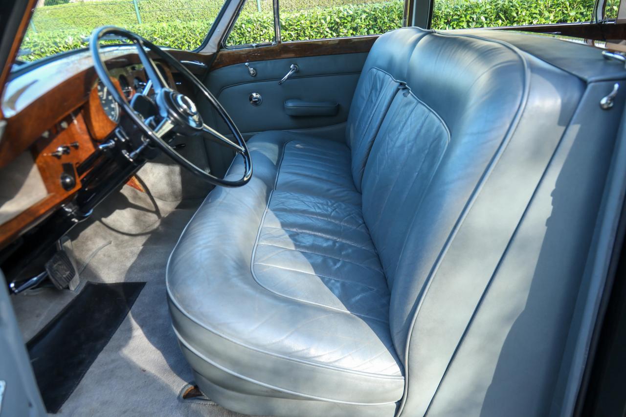 1962 Rolls - Royce Phantom V by James Young &ldquo;The Paris Salon-Porte de Versailles&rdquo;