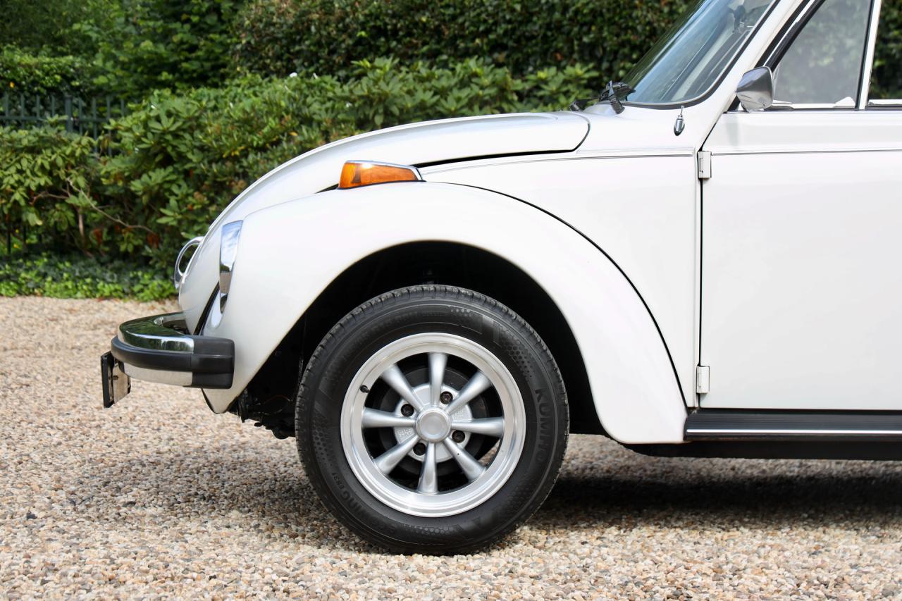 1977 Volkswagen Beetle 1303 Convertible &ldquo;Champagne Limited Edition&rdquo;