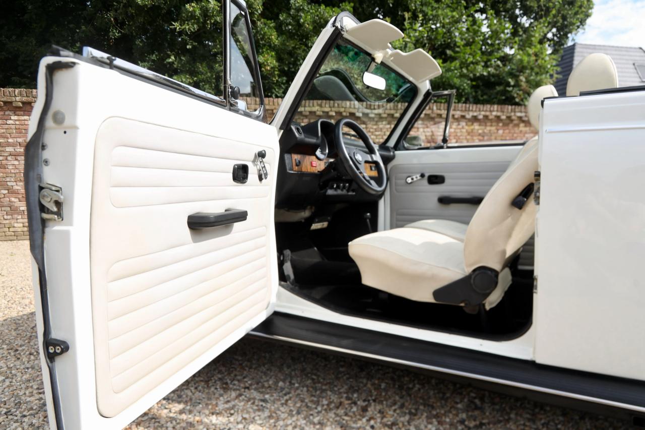 1977 Volkswagen Beetle 1303 Convertible &ldquo;Champagne Limited Edition&rdquo;