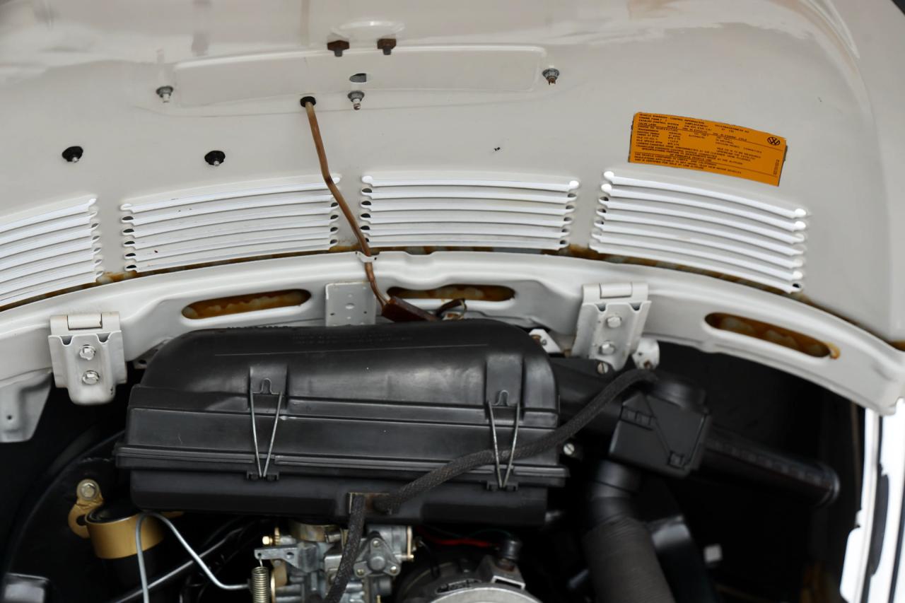 1977 Volkswagen Beetle 1303 Convertible &ldquo;Champagne Limited Edition&rdquo;
