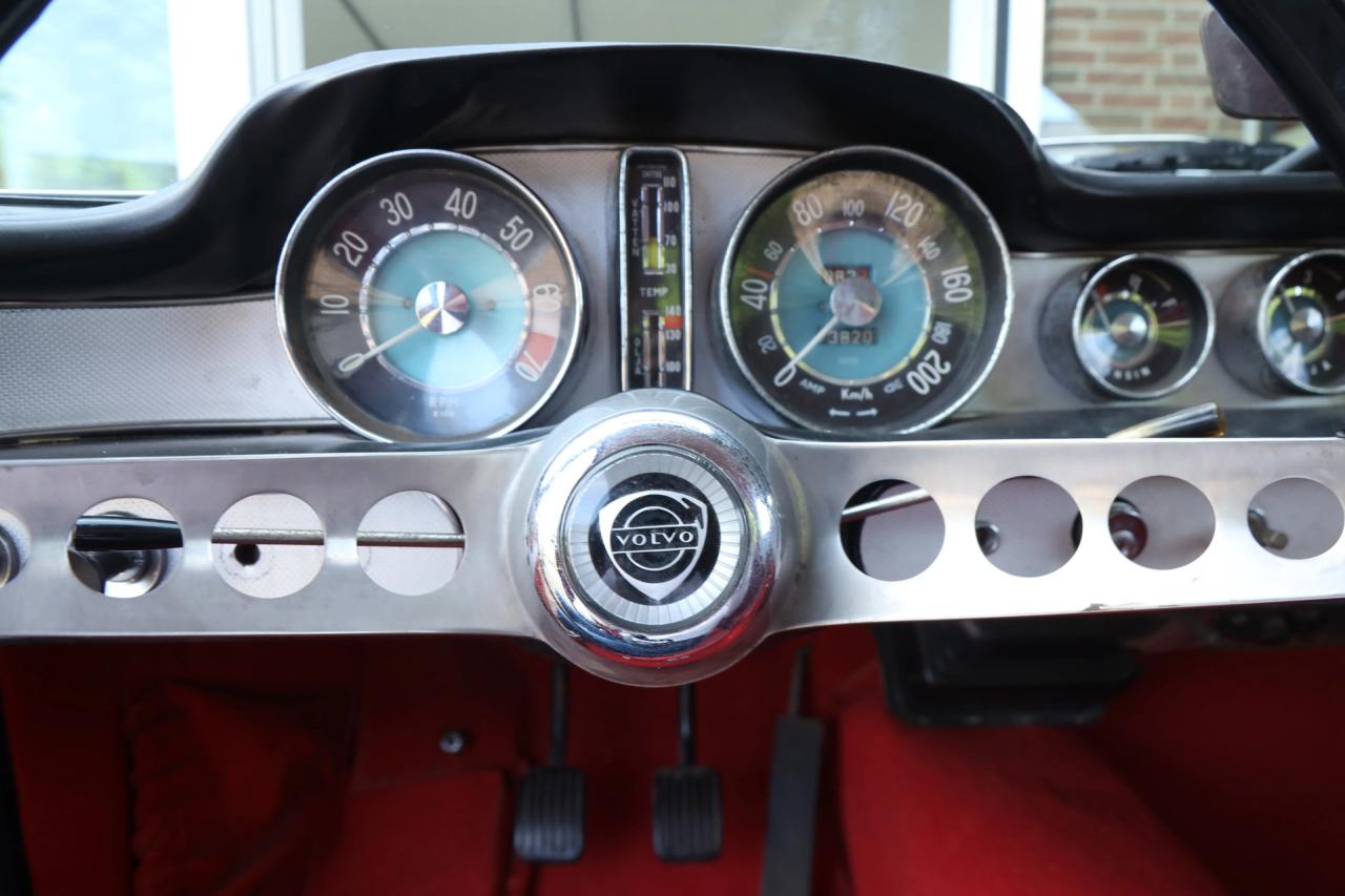 1966 Volvo P1800S &ldquo;Restored with sympathy&rdquo;