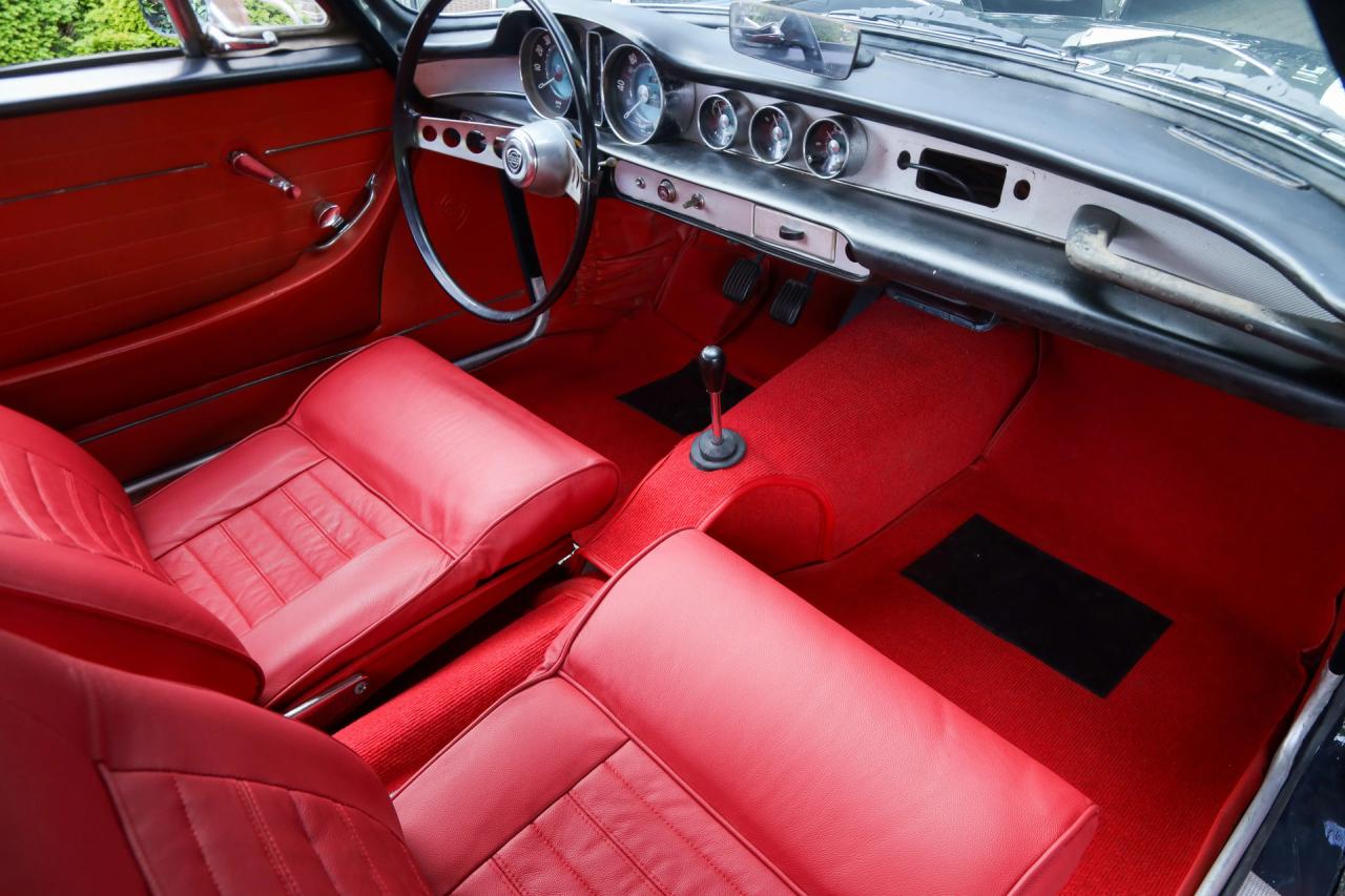 1966 Volvo P1800S &ldquo;Restored with sympathy&rdquo;
