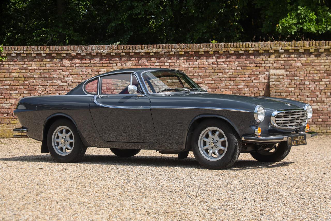 1966 Volvo P1800S &ldquo;Restored with sympathy&rdquo;