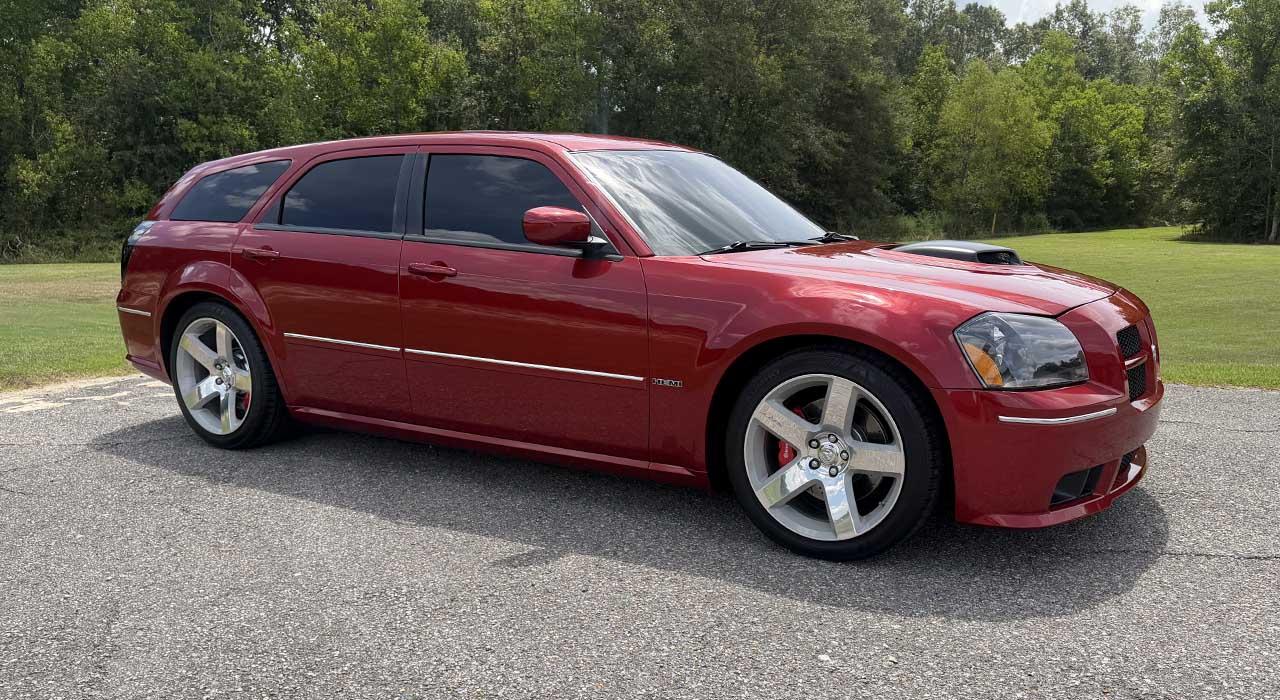 2006 Dodge MAGNUM SRT8