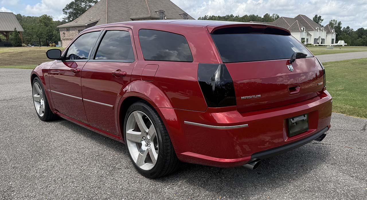 2006 Dodge MAGNUM SRT8