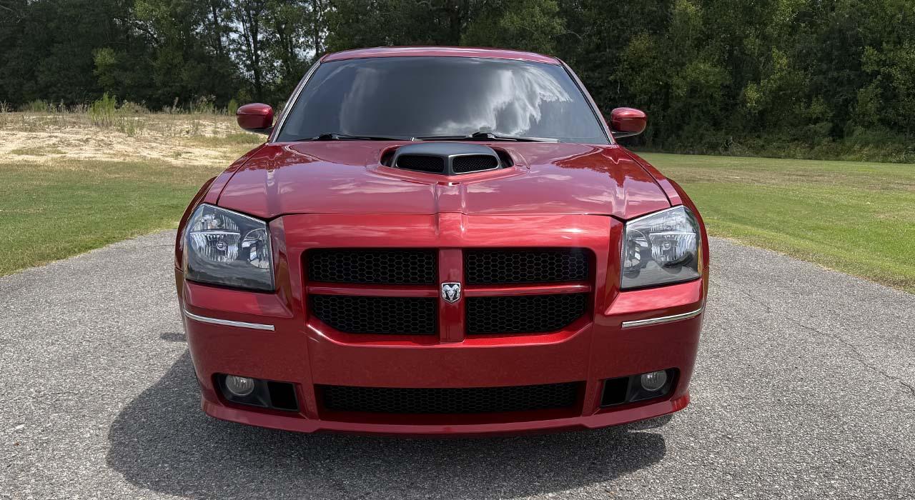 2006 Dodge MAGNUM SRT8