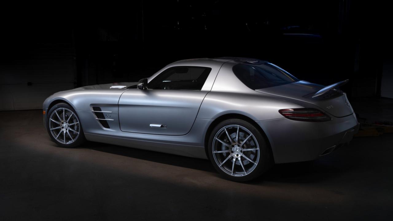 2011 Mercedes - Benz SLS AMG Coupe