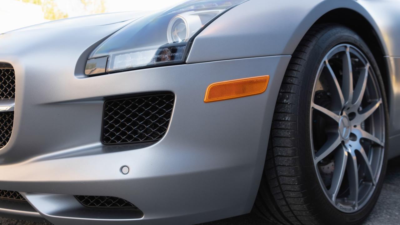 2011 Mercedes - Benz SLS AMG Coupe