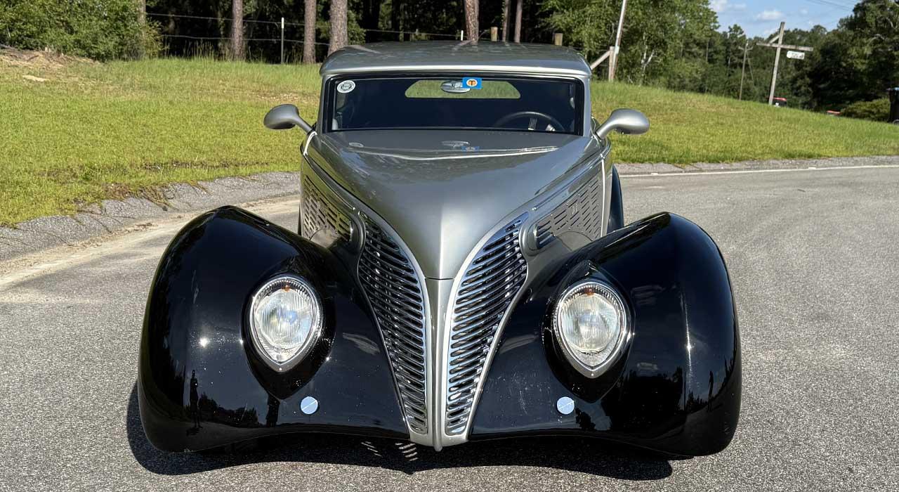 1939 Ford Deluxe
