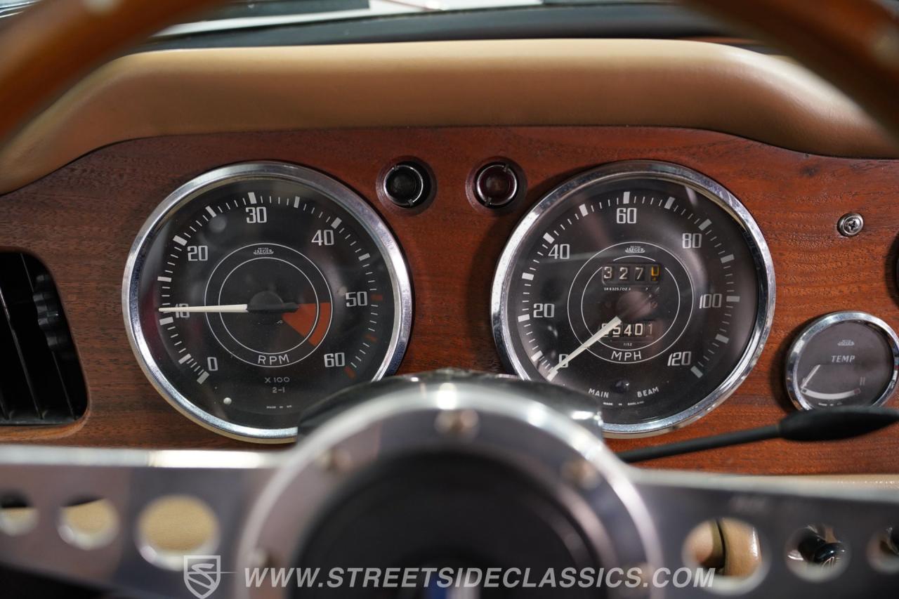 1966 Triumph TR4A IRS